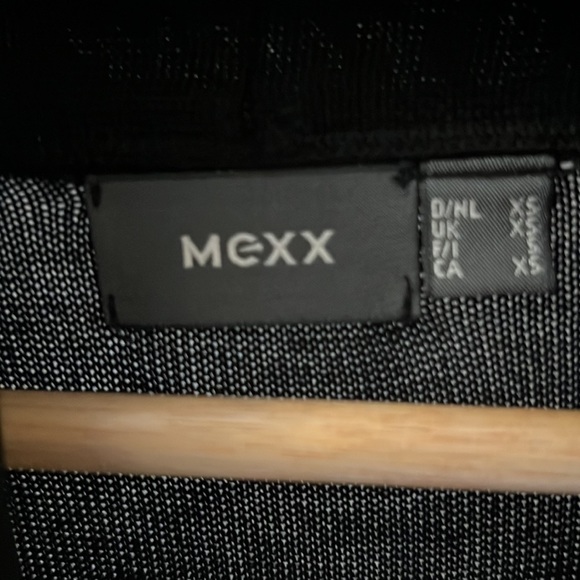 Mexx Black Knit Sweater Vest Size Extra Small - Picture 5 of 7